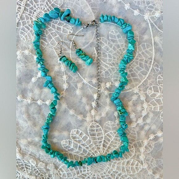 Vintage 80's Hypoallergenic Turquoise Tumbled Stone Necklace & Earring Set - Picture 10 of 10